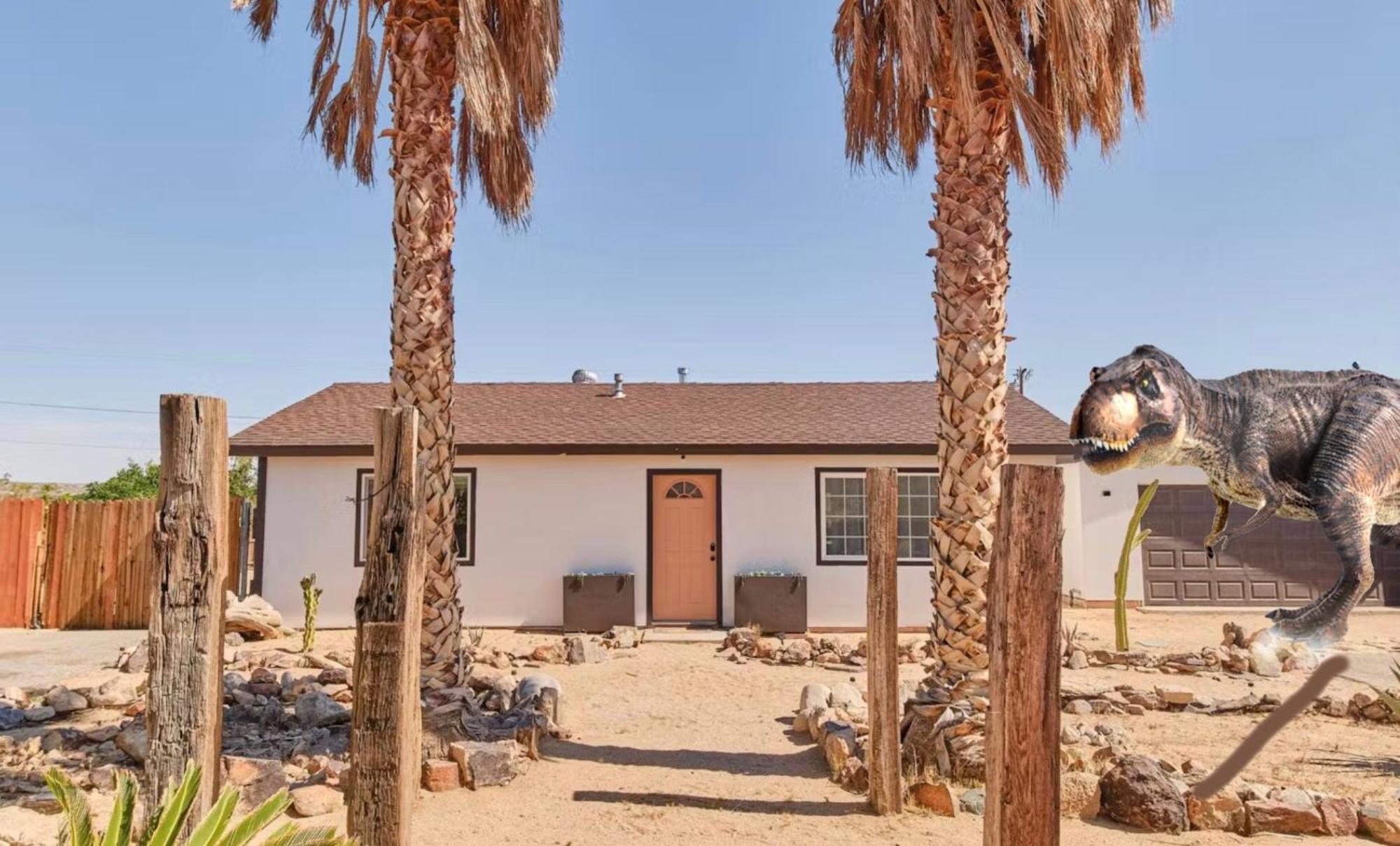 Twin Palms Desert Getaway - Jacuzzi, Fire Pit, Meditation Room & More โจชัวทรี ภายนอก รูปภาพ